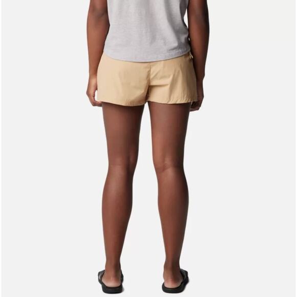 Columbia Women's Canoe Boundless Trek Active Cargo Shorts Size L - Picture 2 of 7